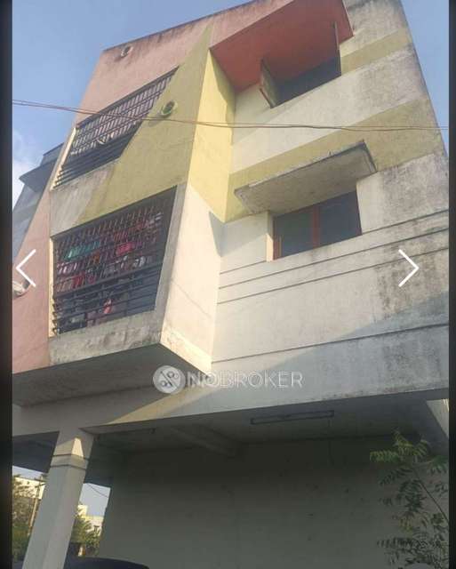 2 BHK Flat In Solai Thaksha Apartment For Sale  In Vandalur