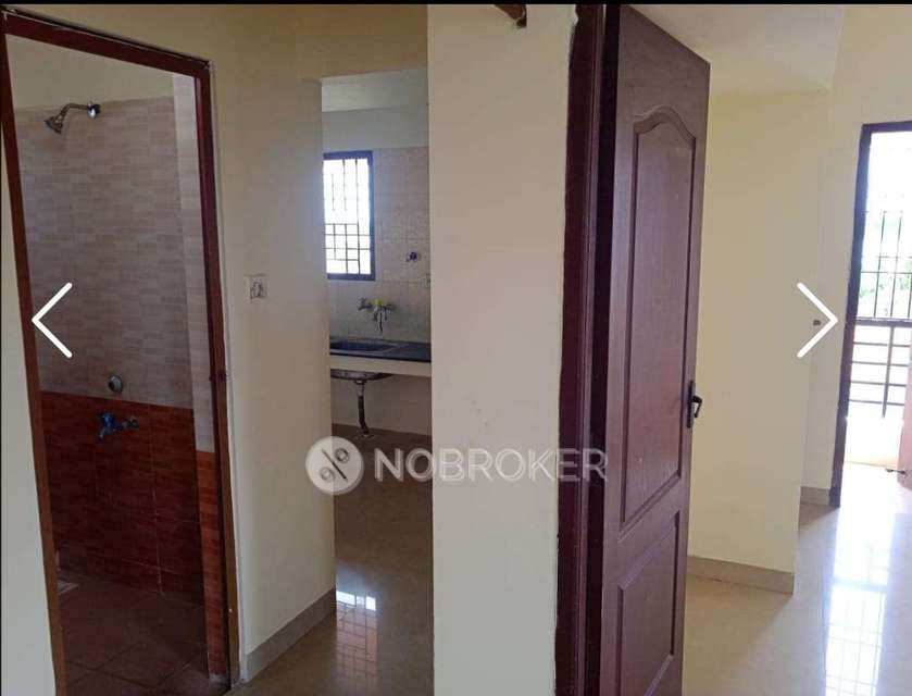 2 BHK Flat In Solai Thaksha Apartment For Sale  In Vandalur