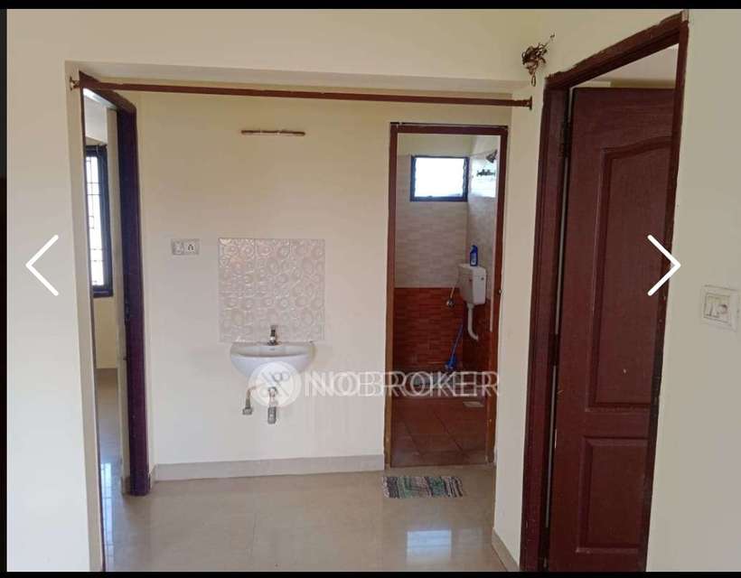 2 BHK Flat In Solai Thaksha Apartment For Sale  In Vandalur