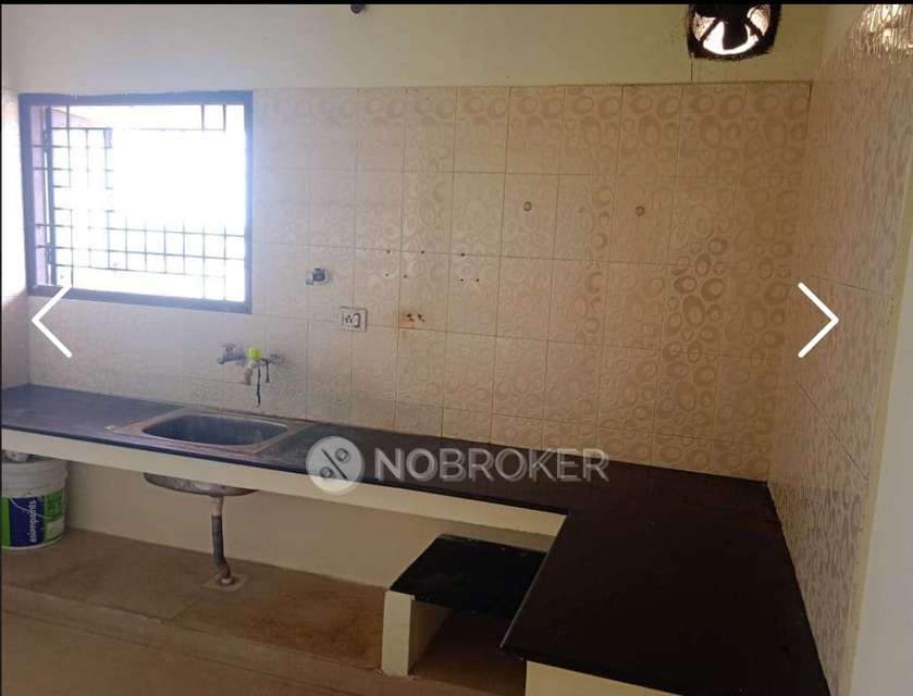 2 BHK Flat In Solai Thaksha Apartment For Sale  In Vandalur