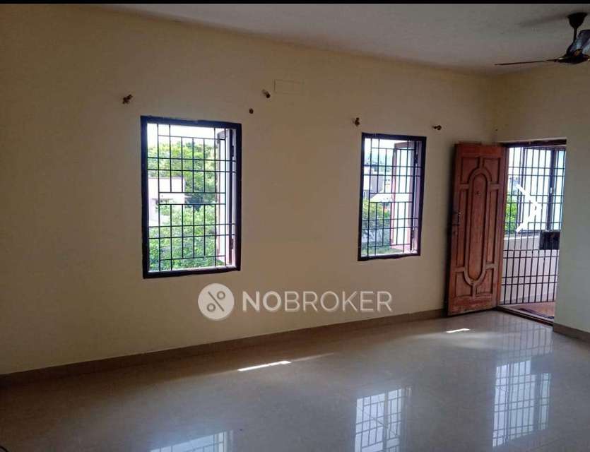 2 BHK Flat In Solai Thaksha Apartment For Sale  In Vandalur