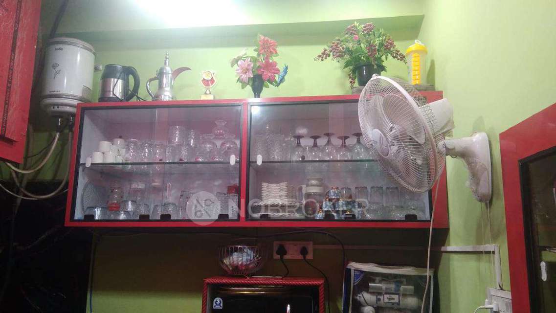 4+ BHK Flat In Stand Alone Building  For Sale  In  Kishan Bagh