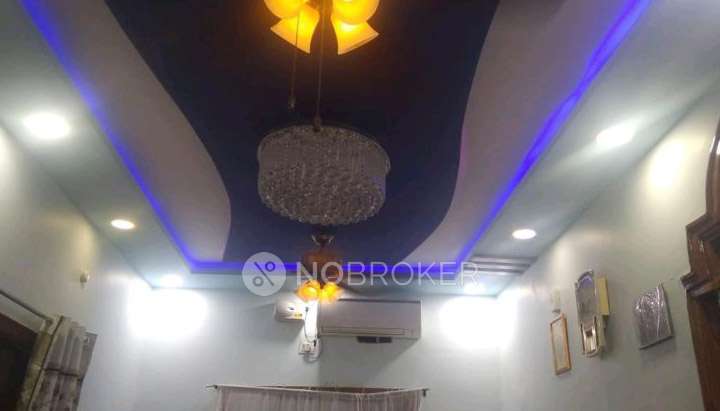 4+ BHK Flat In Stand Alone Building  For Sale  In  Kishan Bagh