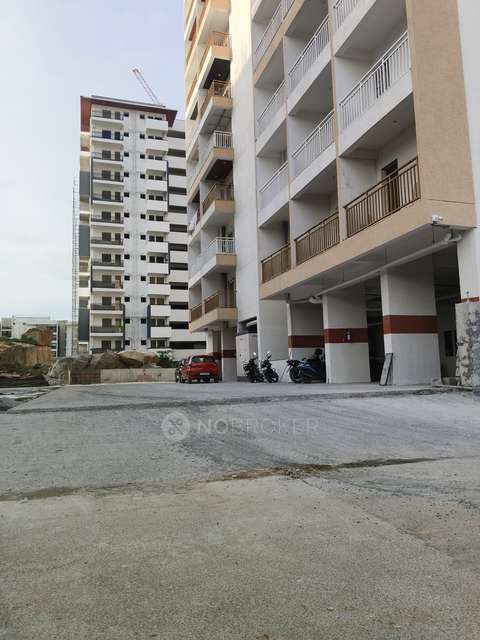 3 BHK Flat In Vasavi Lake City, Hafeezpet For Sale  In Hafeezpet