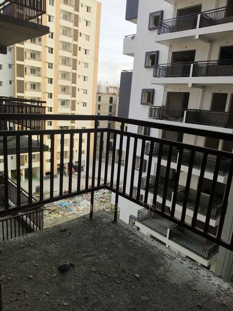 3 BHK Flat In Vasavi Lake City, Hafeezpet For Sale  In Hafeezpet