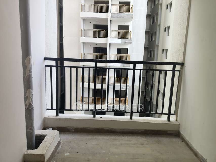 3 BHK Flat In Vasavi Lake City, Hafeezpet For Sale  In Hafeezpet