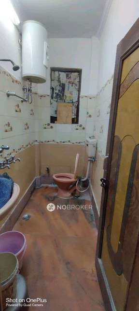 3 BHK Flat For Sale  In Jhilmil Colony