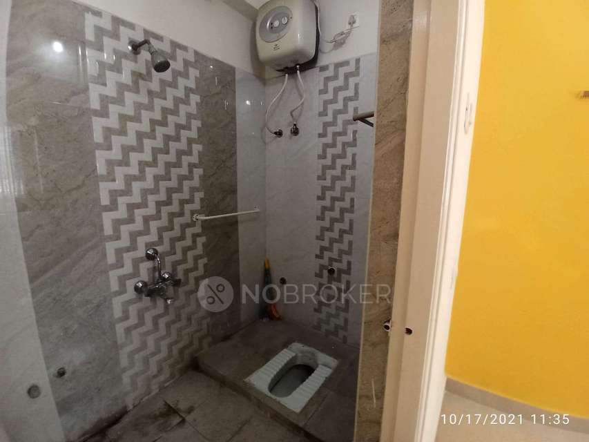 2 BHK Flat In Legacy Homes Apartment For Sale  In Medavakkam