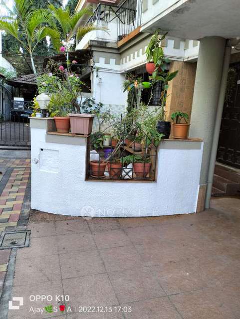 Shared Room for Male In 3 BHK  In Aundh