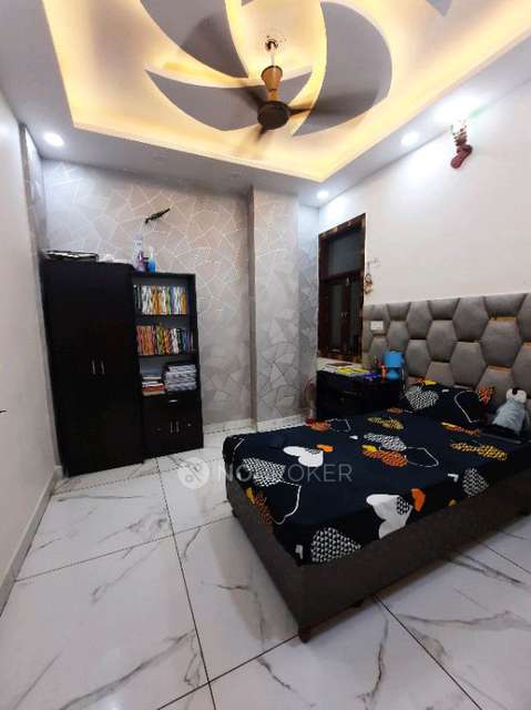 3 BHK Flat In Shree Radha Krishna Apartment For Sale  In Suraj Nagar