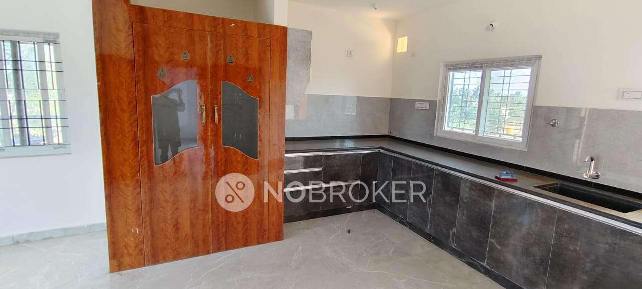 4+ BHK House For Sale  In Devanahalli