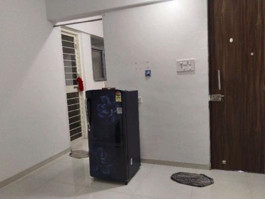 Single Room for Female In 2 BHK  In Abhimaan Vishwa In Chikhali