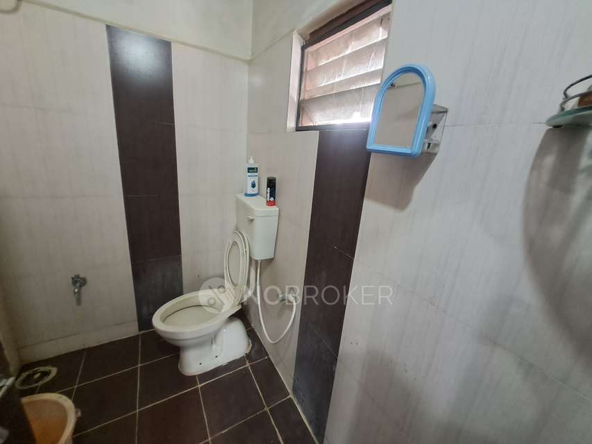 2 BHK Flat In Skt Vishnu Srinivasam Apartments For Sale  In Mallapur