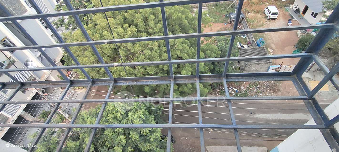 2 BHK Flat In Rajeshri Apartment For Sale  In Kompally