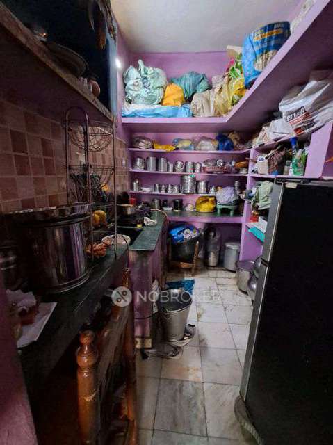 1 BHK Flat In Standalone Building  For Sale  In Ramgopalpet