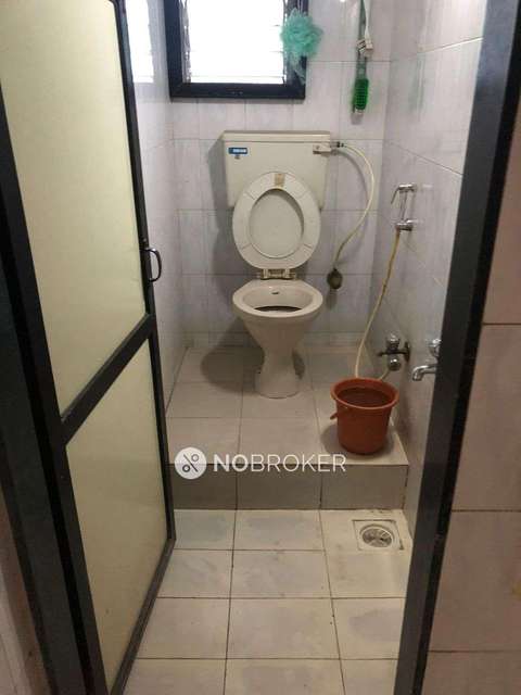 3 BHK Flat In Dipti Co Operative Housing Society For Sale  In Kandivali East