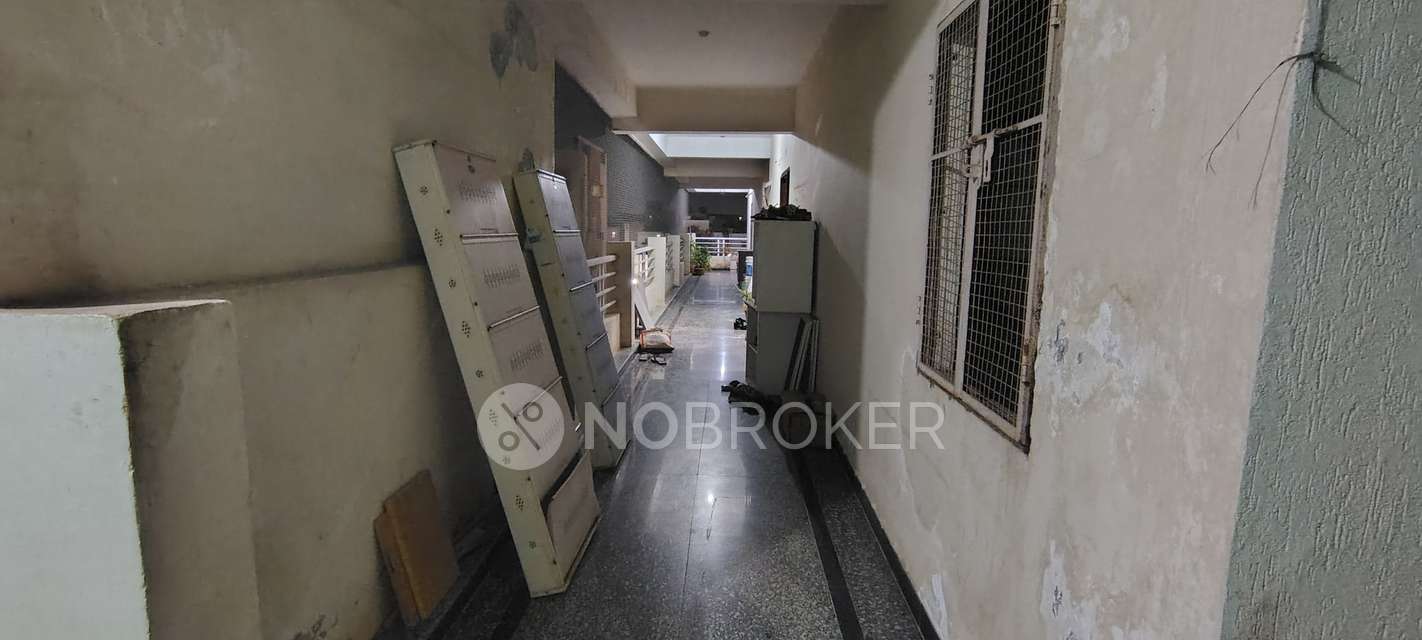 3 BHK Flat In Vasavi  Grand Vista For Sale  In Trimulgherry