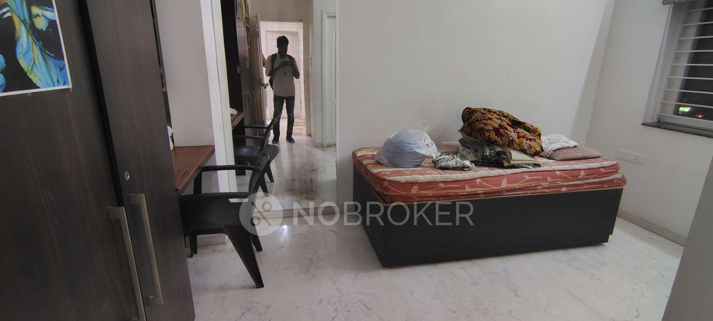 3 BHK Flat In Vasavi  Grand Vista For Sale  In Trimulgherry