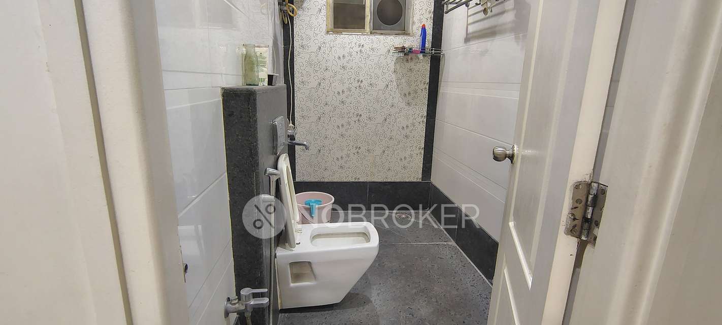 3 BHK Flat In Vasavi  Grand Vista For Sale  In Trimulgherry