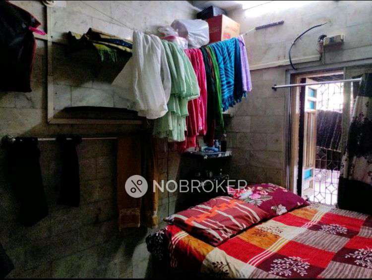 1 BHK Flat In Sahil Building Kurla West For Sale  In Kurla West