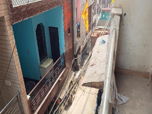 1 BHK Flat In Parlament Apartment  For Sale  In Madhu Vihar