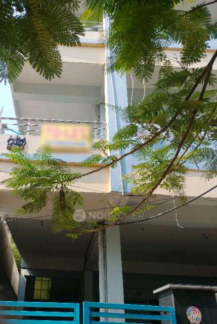 1 BHK Flat In Standardlon Building for Rent  In Secunderabad, 