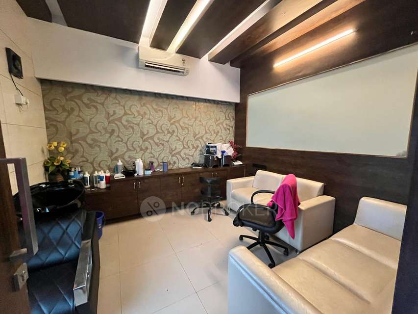 Office Space in Wanwadi, Pune for sale 