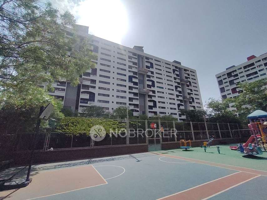 2 BHK Flat In Kumar Pebble Park, Hadapsar For Sale  In Hadapsar