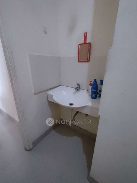 2 BHK Flat In Kumar Pebble Park, Hadapsar For Sale  In Hadapsar