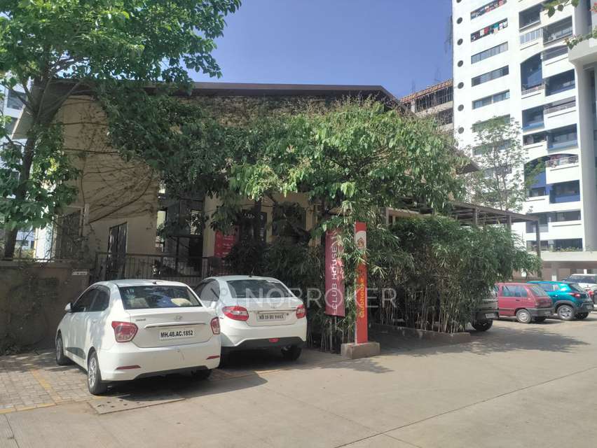 2 BHK Flat In Kumar Pebble Park, Hadapsar For Sale  In Hadapsar