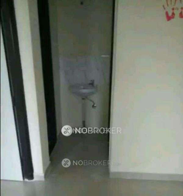 1 BHK Flat In Golden Orchid  For Sale  In Fursungi