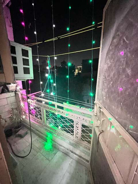 2 BHK Flat In Sb For Sale  In Rohini