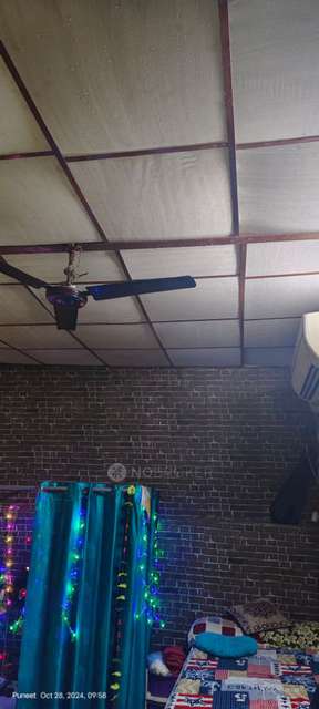 2 BHK Flat In New Ranjeet Nagar For Sale  In  New Ranjeet Nagar, Patel Nagar