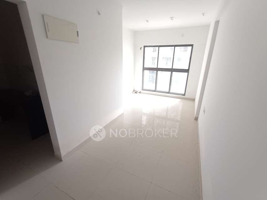 1 BHK Flat In Uk Iridium For Sale  In Kandivali East