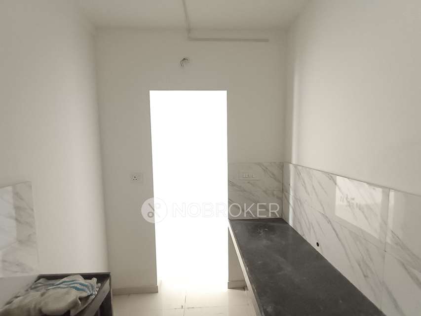 1 BHK Flat In Uk Iridium For Sale  In Kandivali East