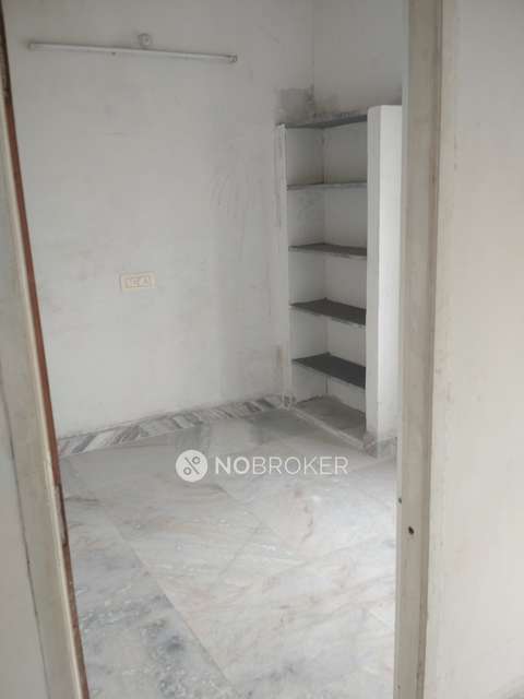 2 BHK Flat In Krishna Flats For Sale  In Purasaiwakkam