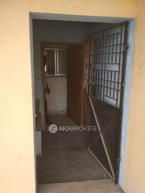 2 BHK Flat In Krishna Flats For Sale  In Purasaiwakkam