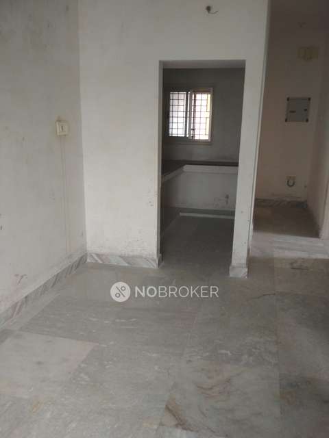 2 BHK Flat In Krishna Flats For Sale  In Purasaiwakkam