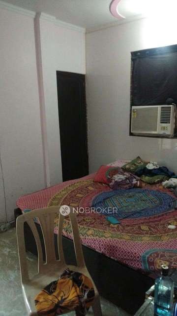 3 BHK Flat In Baldev Park  For Sale  In Krishna Nagar