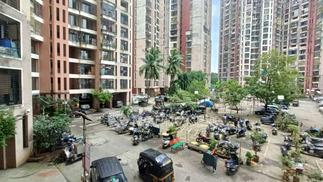 2 BHK Flat In New Richa Chs For Sale  In Mulund East