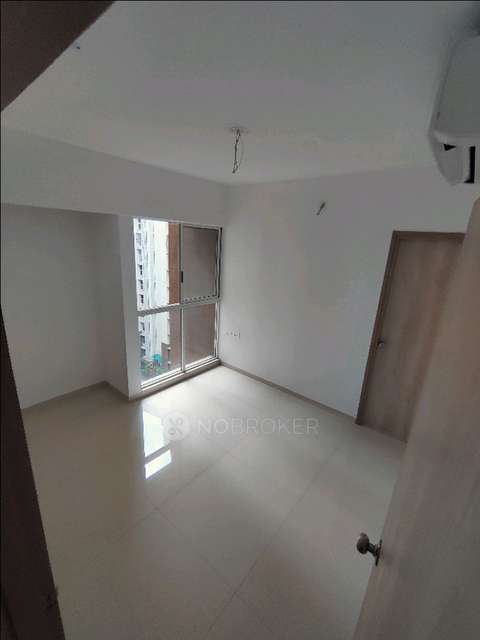 2 BHK Flat In Lodha Upper Thane For Sale  In Mankoli