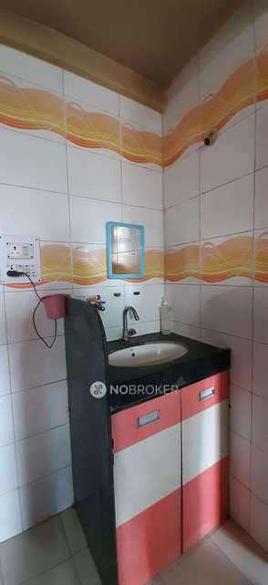 2 BHK Flat In Shree Krushna Avenue For Sale  In Hadapsar