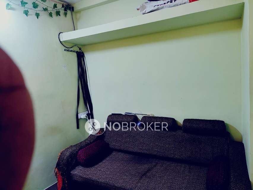 1 BHK Flat In Ruby Compound Building  for Rent  In Matunga West