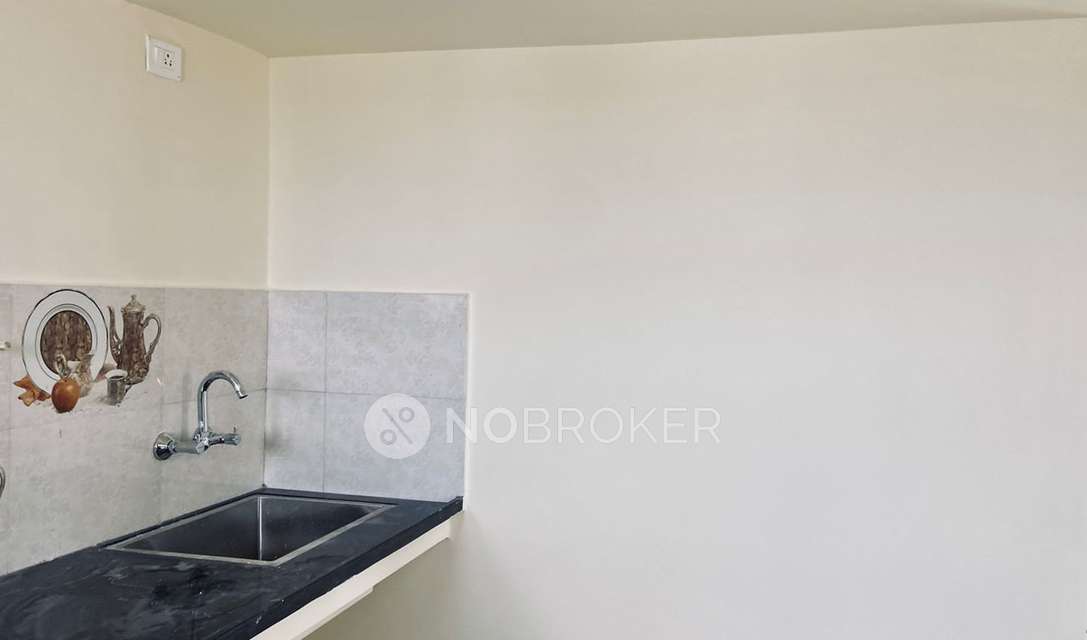 2 BHK Flat In Av Swarnamukhi For Sale  In Poonamallee