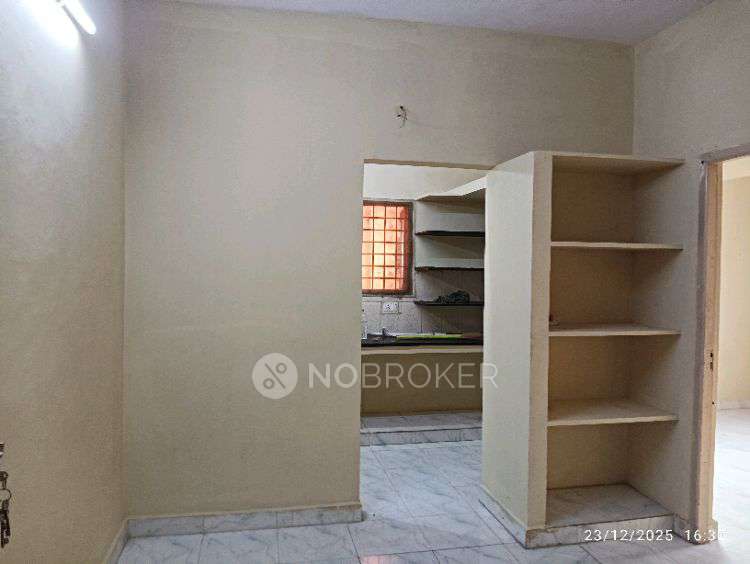 1 BHK House for Rent  In Ramarathna Theatre