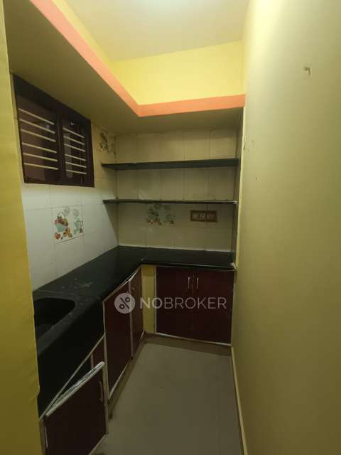 2 BHK Flat In Standalone Building  for Rent  In Shanti Nagar