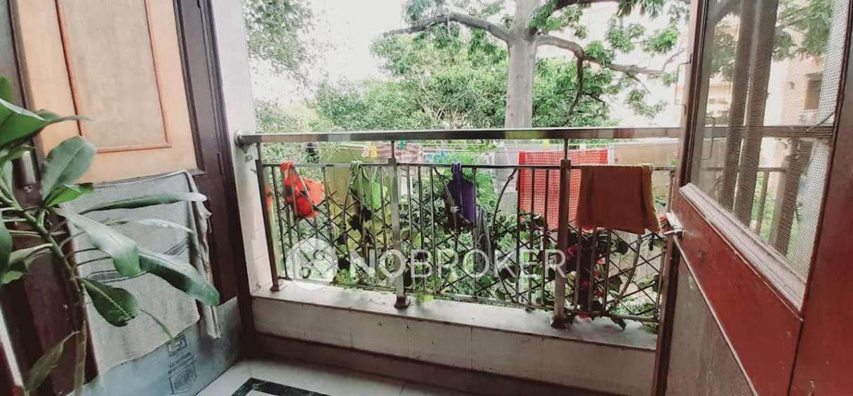 2 BHK Flat For Sale  In Shastri Nagar