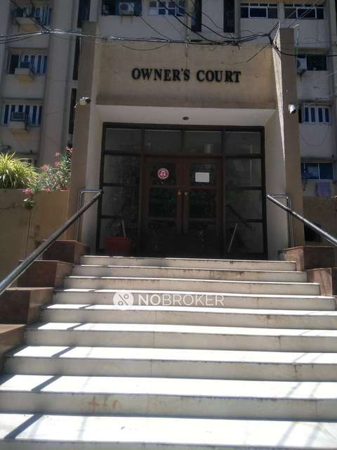 2 BHK Flat In Owners Court Society For Sale  In Egmore