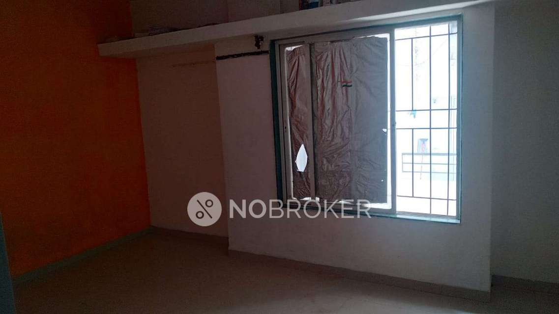 1 BHK Flat In Siddharth Complex for Rent  In Narhe