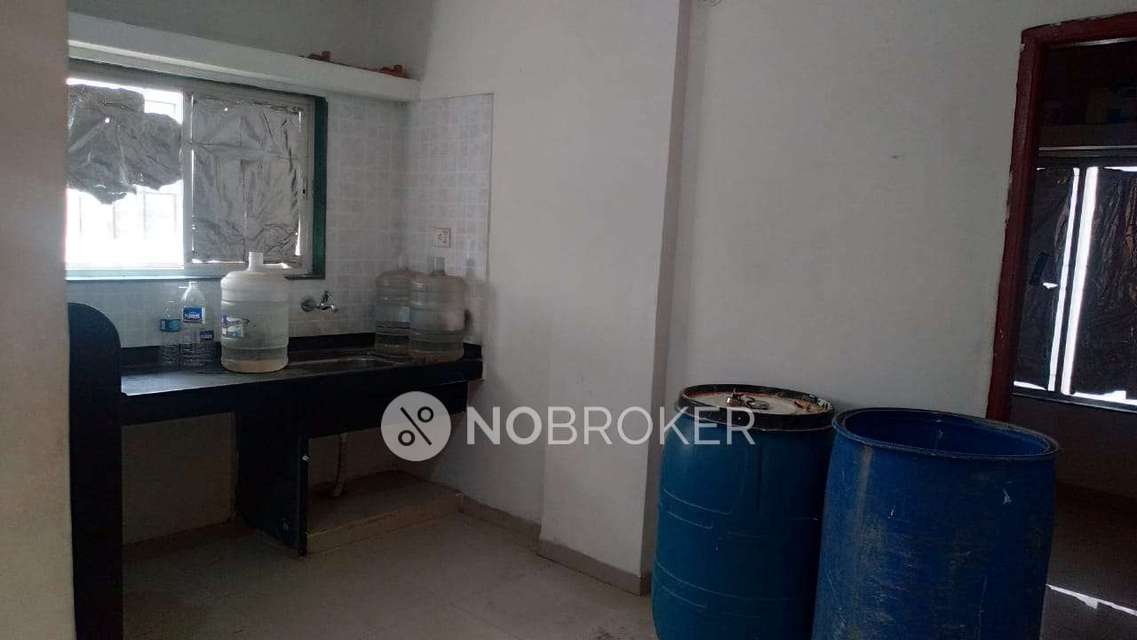 1 BHK Flat In Siddharth Complex for Rent  In Narhe